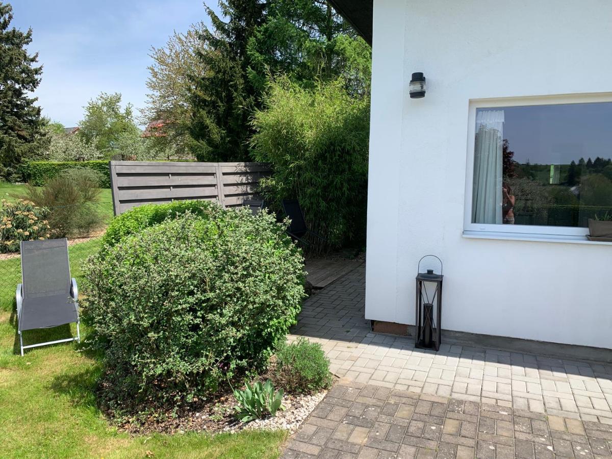 Studiovy Apartman V Zahrade Police nad Metuji Luaran gambar