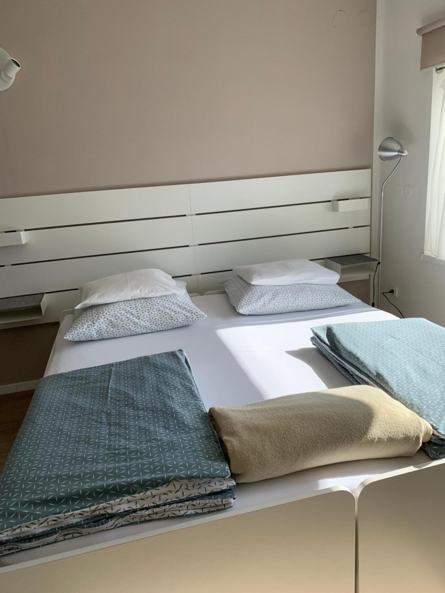 Studiovy Apartman V Zahrade Police nad Metuji Luaran gambar