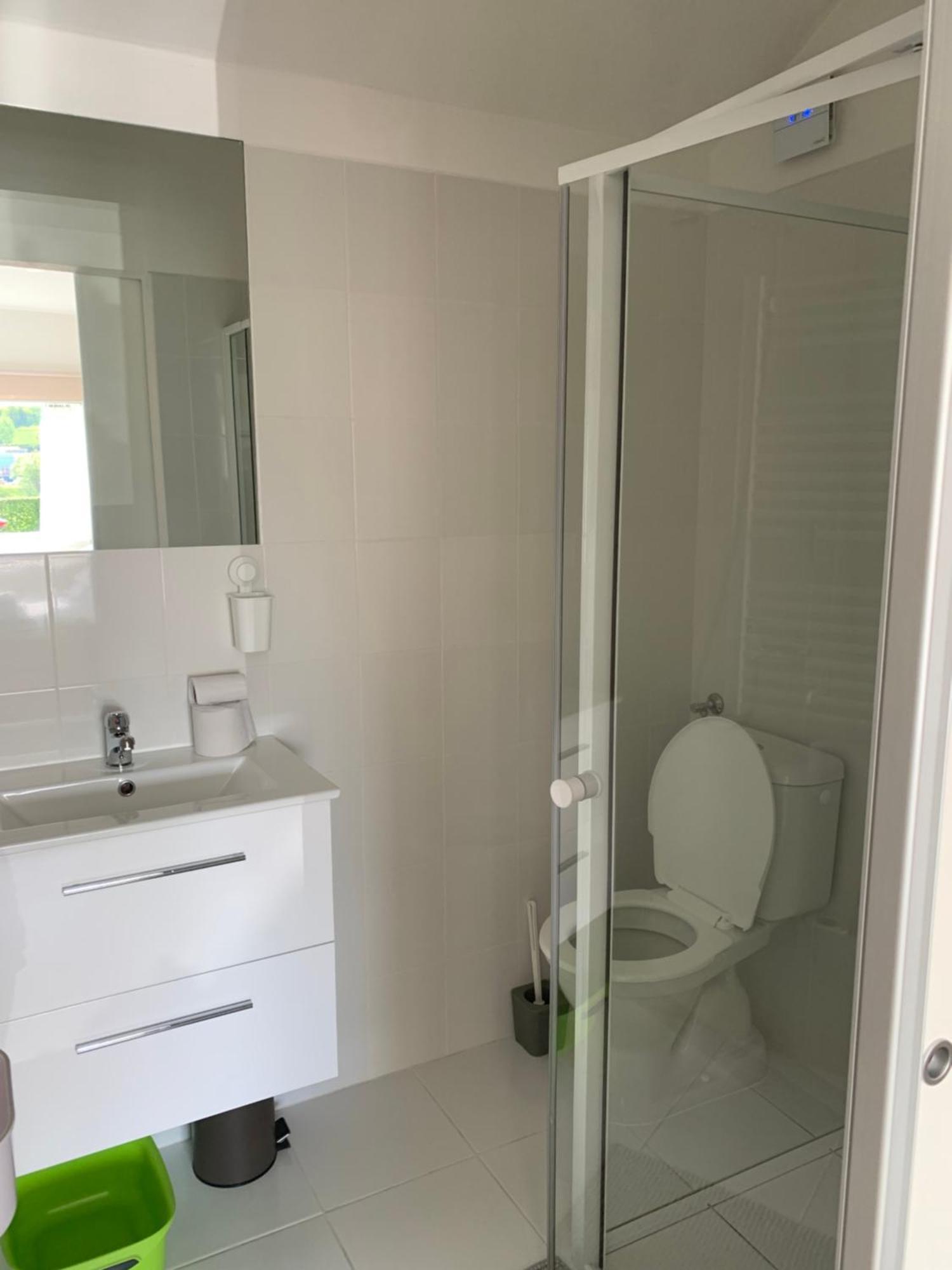 Studiovy Apartman V Zahrade Police nad Metuji Luaran gambar