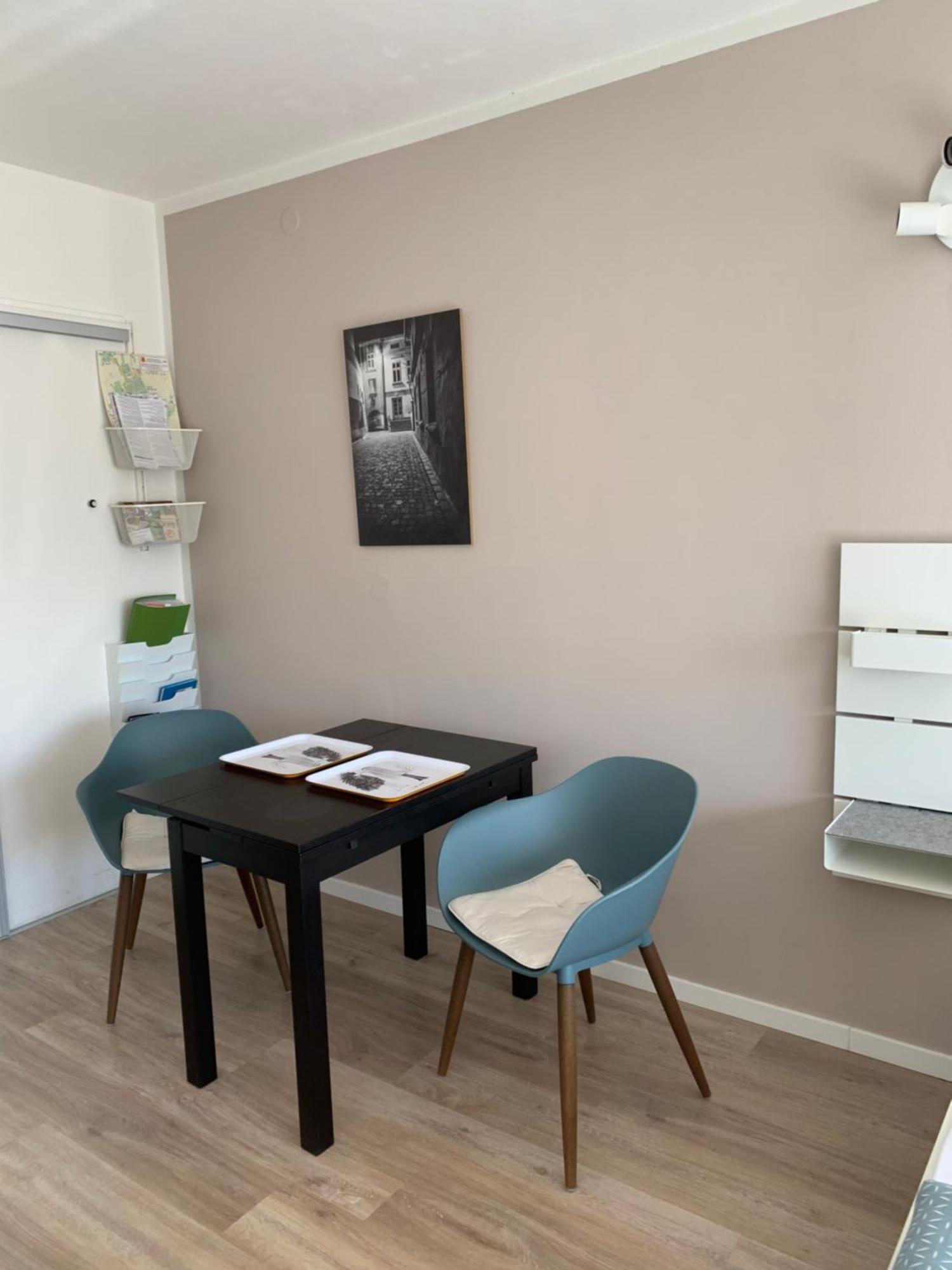 Studiovy Apartman V Zahrade Police nad Metuji Luaran gambar